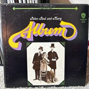 Warner Bros Black and White Vinyl Record